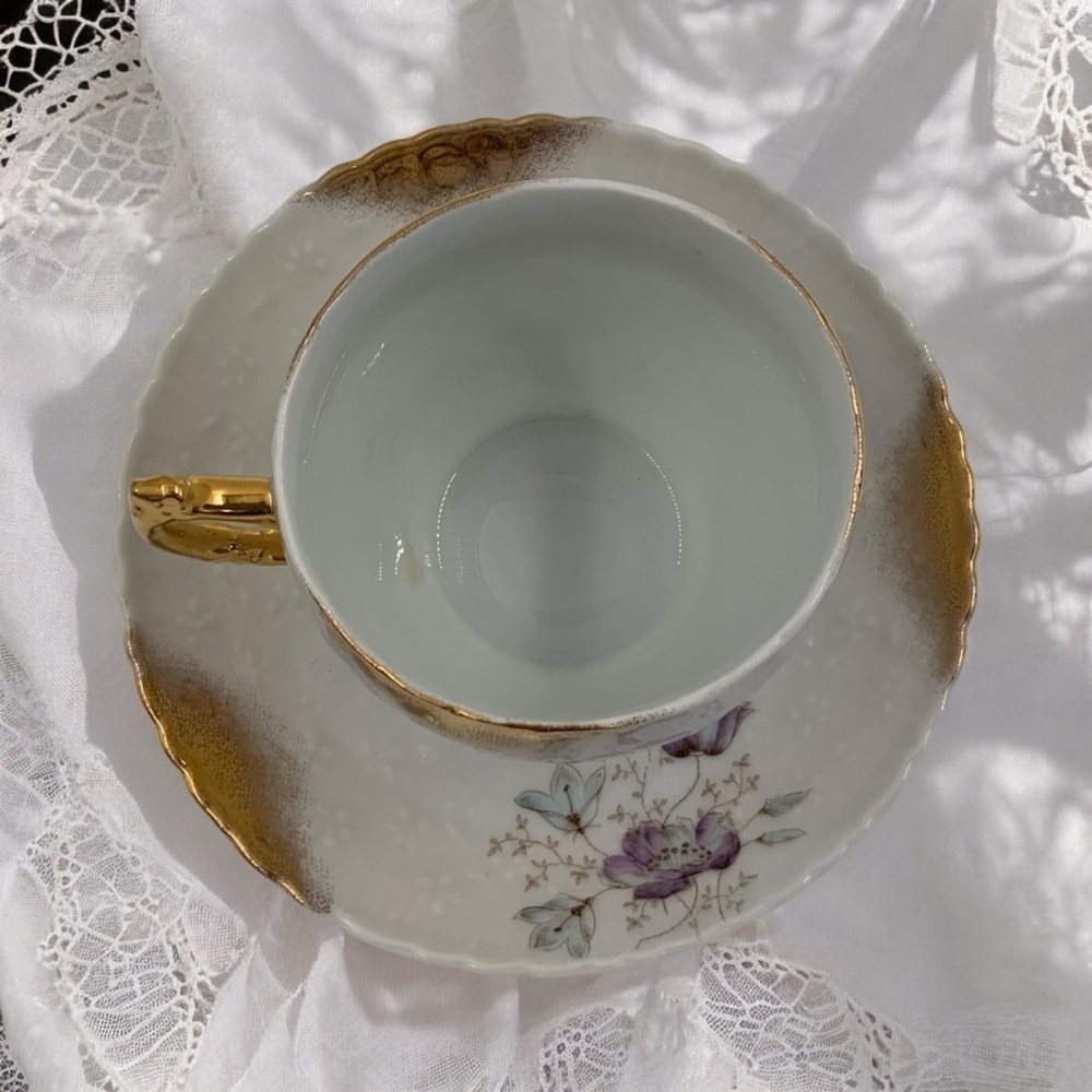 Vintage Teacup And Saucer Dresden Germany, Floral Embossed, Painted Design, Gold - Picture 7 of 10